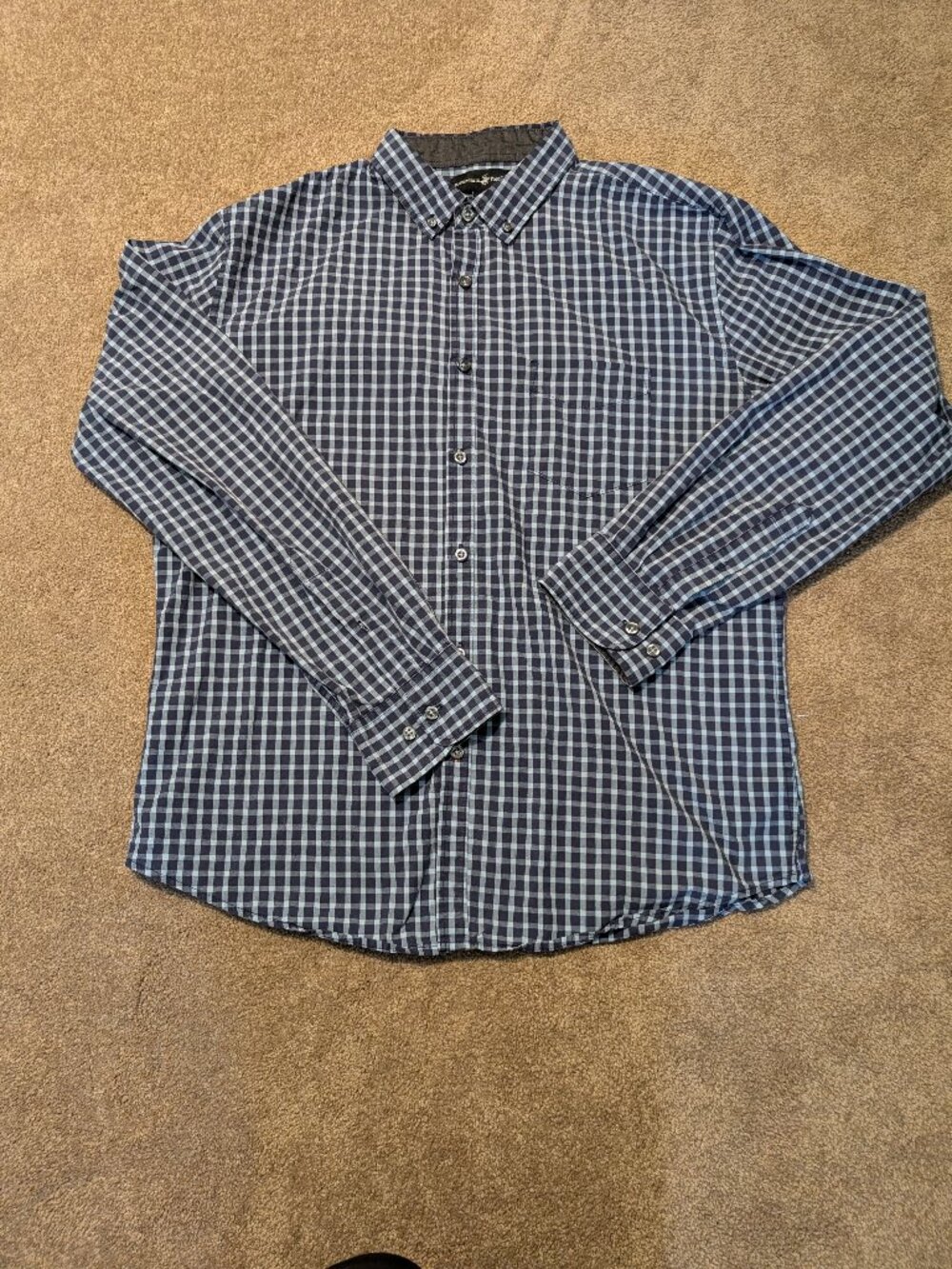 100% cotton Beverly Hills Polo club Long sleeve collared sheet blue  large
